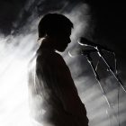 Concert Mélanie de Biasio (voix, flûte). Avec Pascal Mohy (piano), Samuel Gerstmans (contrebasse), Dré Pallemaerts (batterie) et Pascal Paulus (clavier). Palais idéal du facteur Cheval (Hauterives, Drôme). Vendredi 20 juin 2014. Photo : www.pascalkober.com