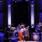 Esperanza Spalding. Radio music society. Photo : http://www.pascalkober.com