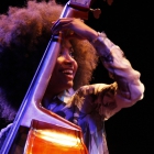 Esperanza Spalding. Radio music society. Photo : http://www.pascalkober.com