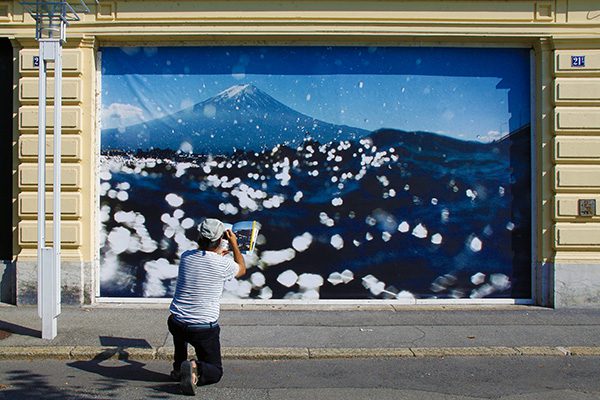 Installation d'Asako Narahashi. Photo : Pascal Kober